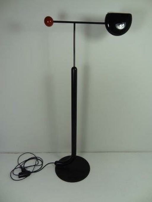 Luci Tomo vloerlamp, ontworpen door Toshyuki Kita, 1980