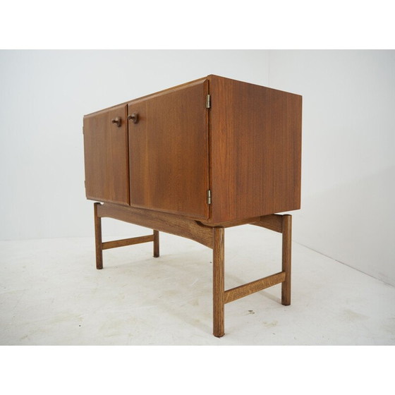 Image 1 of Vintage teak en eiken dressoir van Krasna Jizba, 1960
