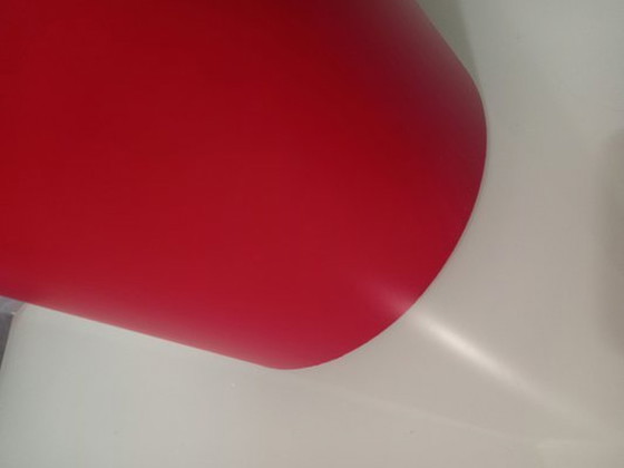 Image 1 of Unghia vloerspiegel in hout en rood pvc, jaren 2000