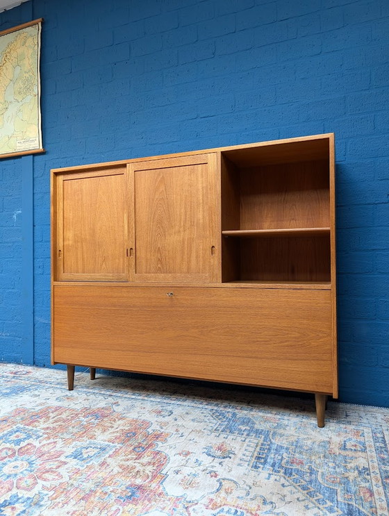 Image 1 of Vintage Wandkast Hans Wegner Deens Design