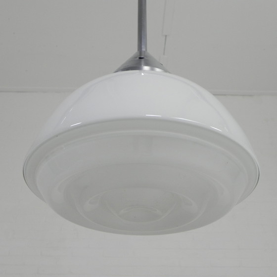 Image 1 of Art Deco hanglamp met geribbelde glazen kap, jaren 30