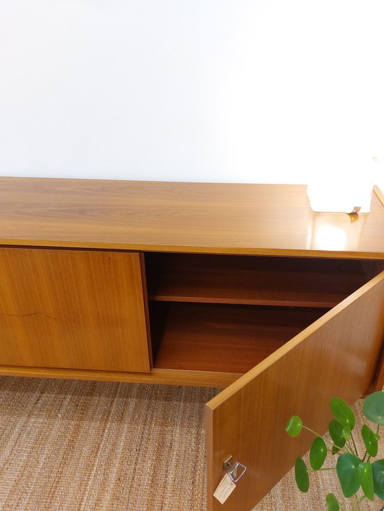 Image 1 of Vintage Dressoir Teak Fineer 70S