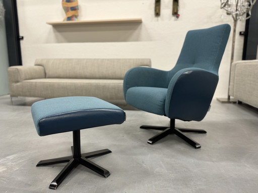 Prominent Relaxfauteuil Met Poef Blauw Stof Leer 