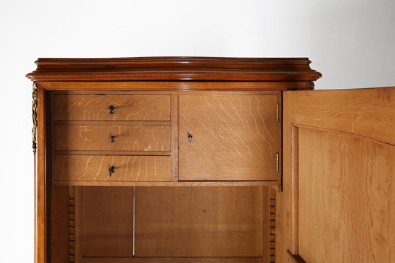 Image 1 of Antiek houten kabinet met inlegwerk en bronzen decoraties, 1860