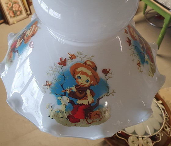 Image 1 of 1168 Vintage Glazen Hanglamp, Kinderlamp