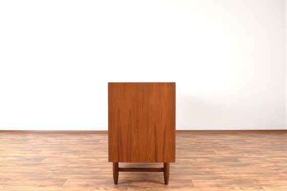 Image 1 of Mid Century Op-Art Handbeschilderd Deens Teak Dressoir, 1960S