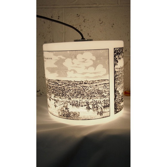 Image 1 of Vintage gezeefdrukte opaline hanglamp