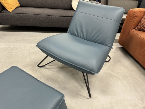 Image 1 of Rolf Benz 394 Fauteuil met poef blauw leer