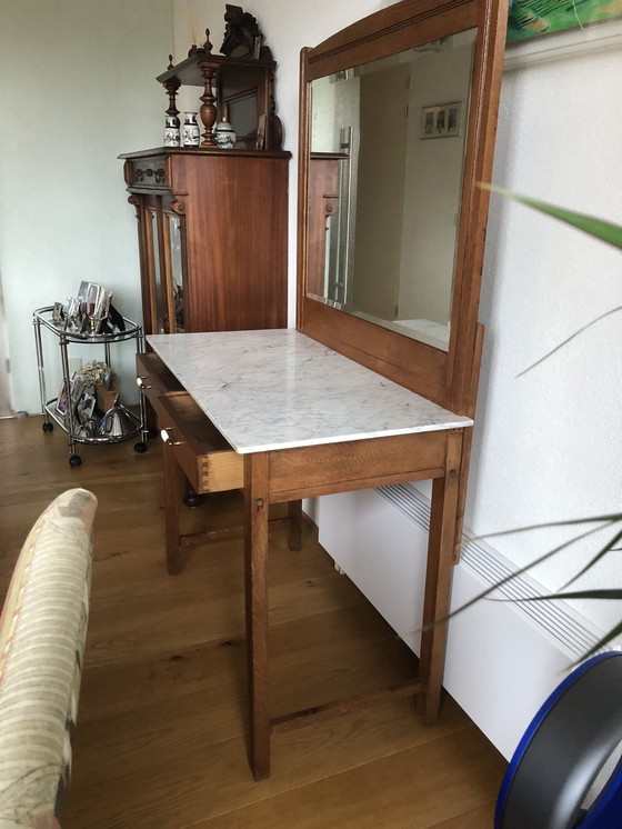 Image 1 of Kersenhouten Kaptafel Met Marmeren Blad