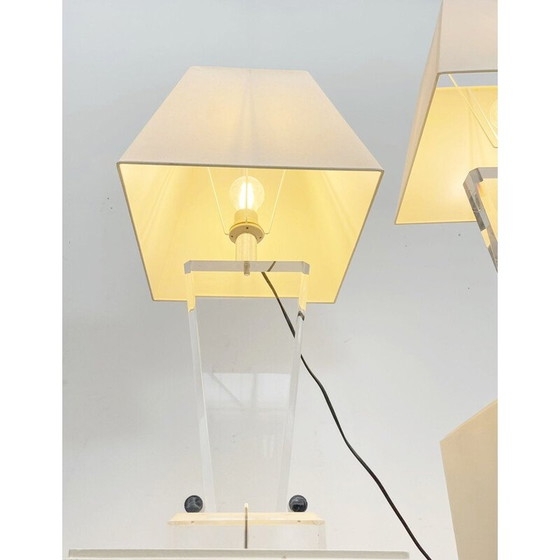 Image 1 of Paar vintage plexiglas tafellampen met kap, Italië 1970