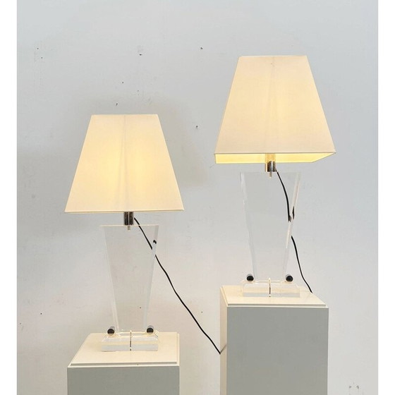Image 1 of Paar vintage plexiglas tafellampen met kap, Italië 1970