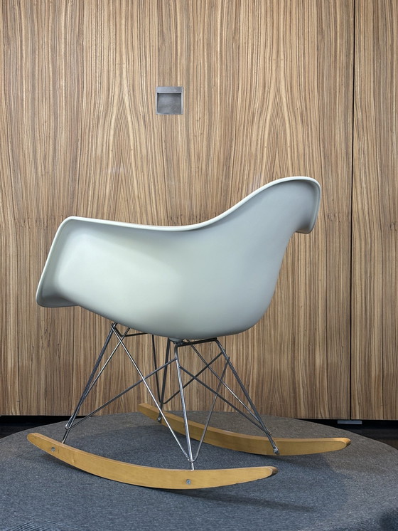 Image 1 of Vitra Eames Rar Chair