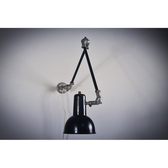 Image 1 of Vintage gelede architecten wandlamp van Rijo, Denemarken 1950
