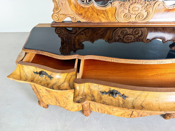 Image 1 of Italiaans dressoir laat barok rococo dressoir Mobili Cantù notenhout 1920 Ii