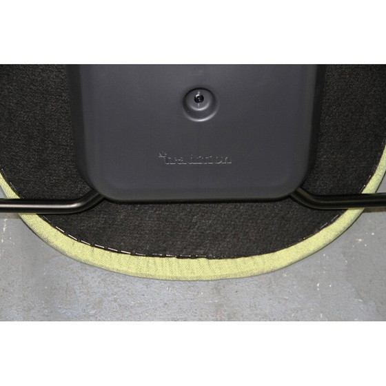 Image 1 of Vintage Pavilion AV4 stoelen in zwart gebeitst metaal en hout van Anderss en Voll voor & Tradition