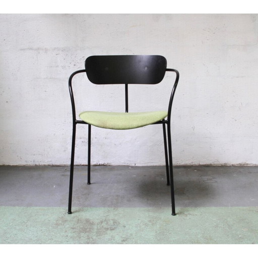 Vintage Pavilion AV4 stoelen in zwart gebeitst metaal en hout van Anderss en Voll voor & Tradition