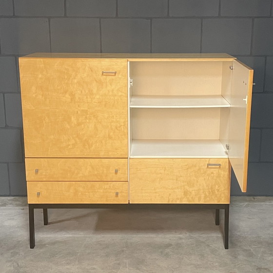 Image 1 of Vintage hoogglans highboard kast – notenhout – jaren 70