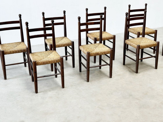 Image 1 of Set van acht Franse eetkamerstoelen