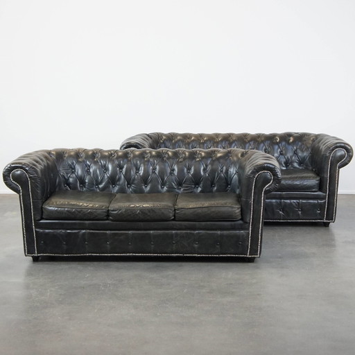 2 X Zwarte Rundleren Chesterfield Bank