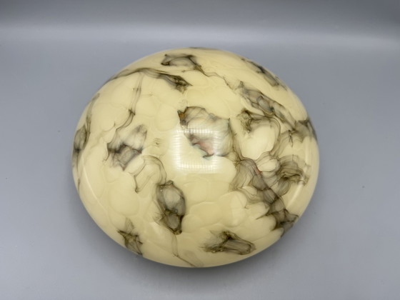 Image 1 of Art Deco Stijl Gemarmerde Plafonnière