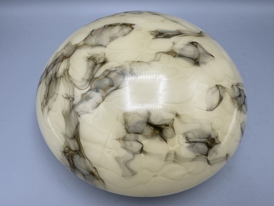 Image 1 of Art Deco Stijl Gemarmerde Plafonnière