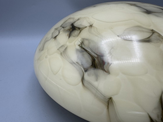 Image 1 of Art Deco Stijl Gemarmerde Plafonnière