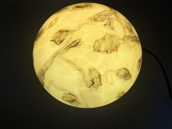 Image 1 of Art Deco Stijl Gemarmerde Plafonnière