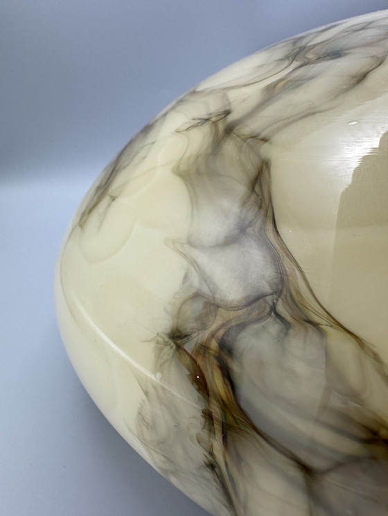 Image 1 of Art Deco Stijl Gemarmerde Plafonnière