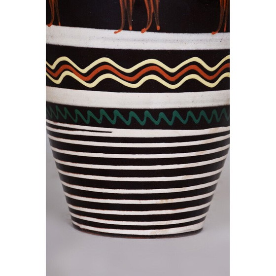 Image 1 of Vintage art deco keramieken vaas met Slowaakse motieven, 1940