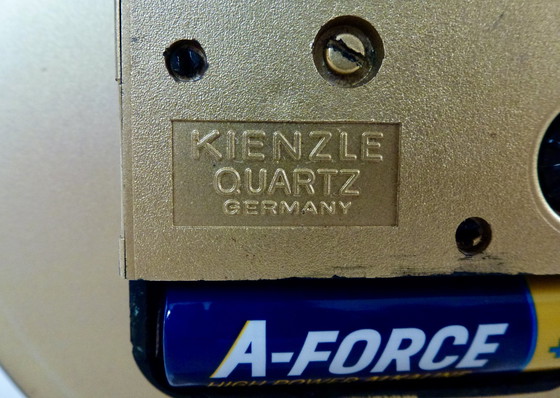 Image 1 of Tafelklok World Time Gold Van Kienzle, Duitsland, Jaren 7