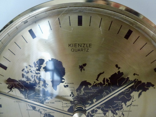 Tafelklok World Time Gold Van Kienzle, Duitsland, Jaren 7