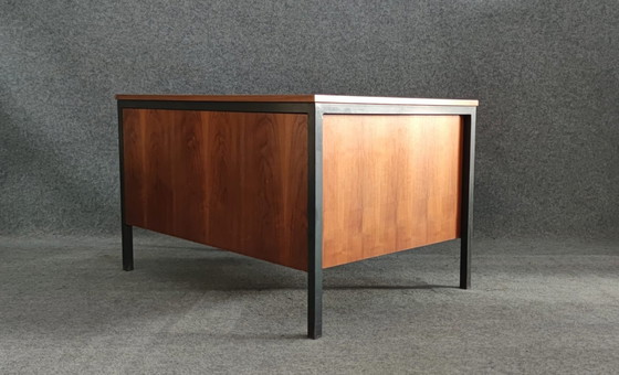 Image 1 of Leuwico Bureau Mid Century Design Tafel Bureau Schrijftafel 60s Vintage Teakhout