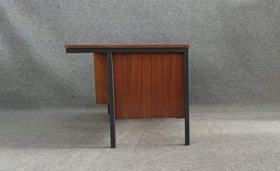 Image 1 of Leuwico Bureau Mid Century Design Tafel Bureau Schrijftafel 60s Vintage Teakhout