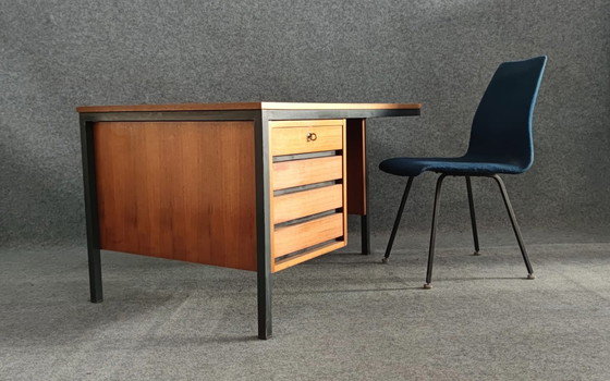 Image 1 of Leuwico Bureau Mid Century Design Tafel Bureau Schrijftafel 60s Vintage Teakhout