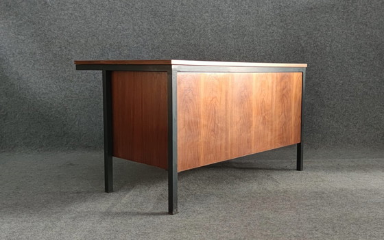 Image 1 of Leuwico Bureau Mid Century Design Tafel Bureau Schrijftafel 60s Vintage Teakhout