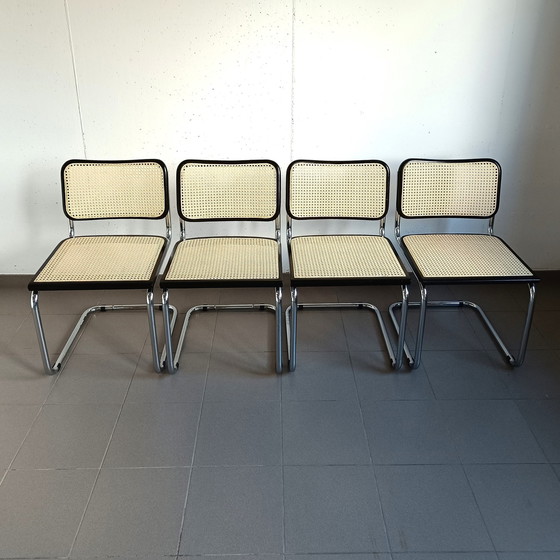 Image 1 of Set van 4 zwarte Vintage Cesca Stoelen "Made In Italy".