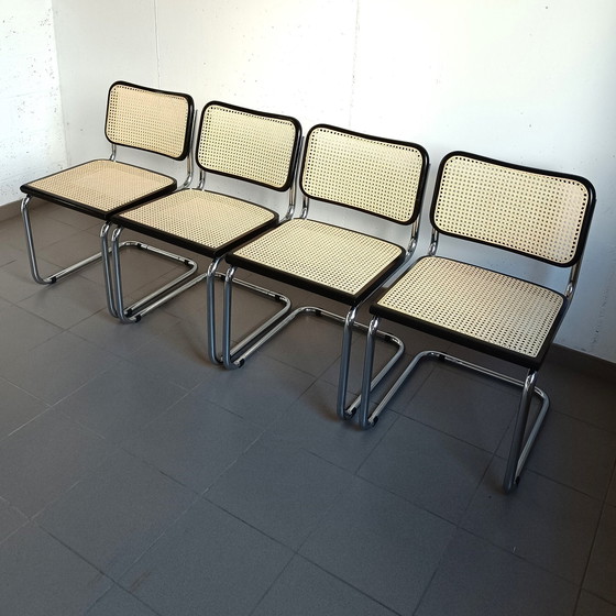 Image 1 of Set van 4 zwarte Vintage Cesca Stoelen "Made In Italy".