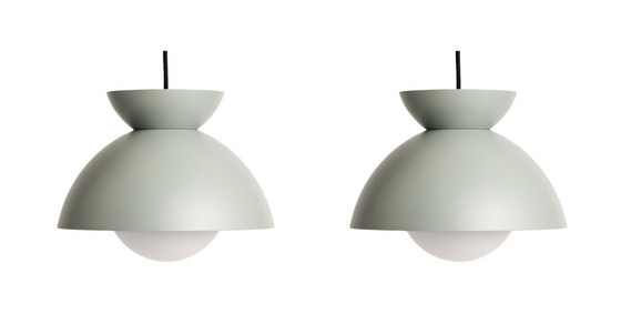 Image 1 of 2X Frandsen Vlinder Hanglamp - Ontwerp Door Toni Rie