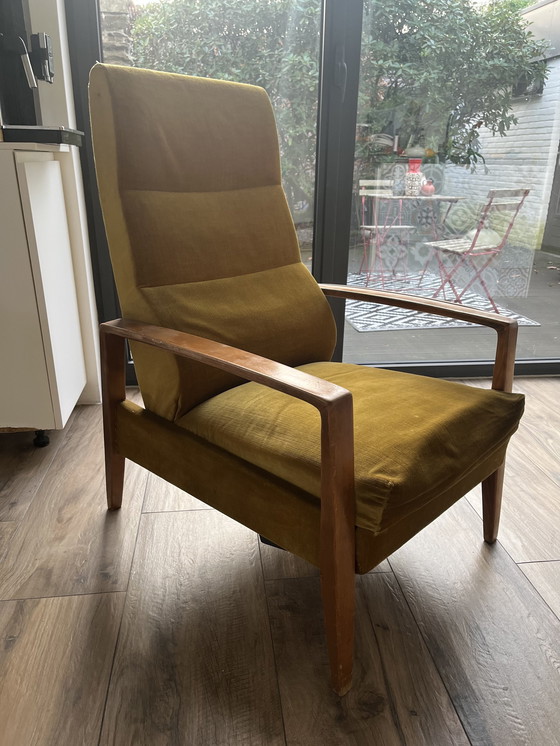 Image 1 of Fauteuil met verstelbare functie, jaren 60, okergeel, lichtgroen