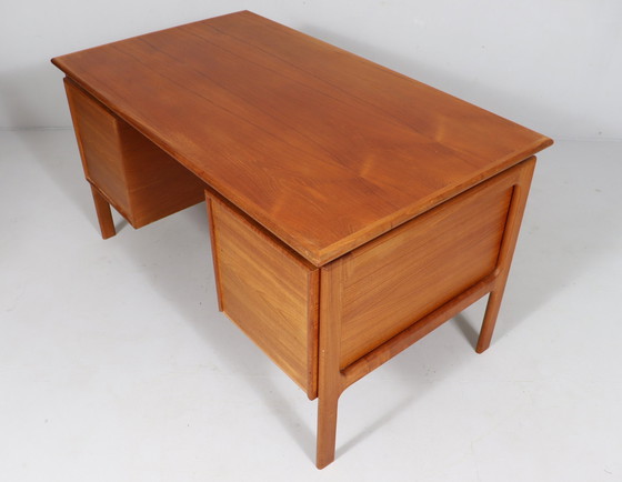 Image 1 of Teakhouten bureau Gv Møbler, Denemarken, jaren 1960