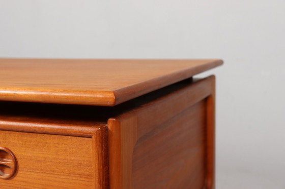 Image 1 of Teakhouten bureau Gv Møbler, Denemarken, jaren 1960