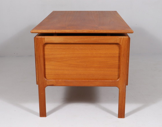 Image 1 of Teakhouten bureau Gv Møbler, Denemarken, jaren 1960