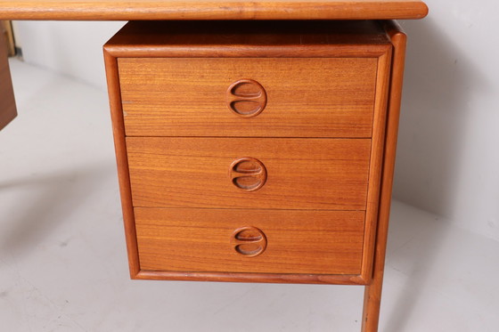 Image 1 of Teakhouten bureau Gv Møbler, Denemarken, jaren 1960