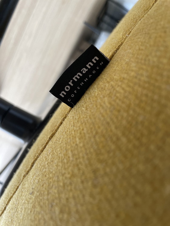 Image 1 of Normann Copenhagen Era draaifauteuil