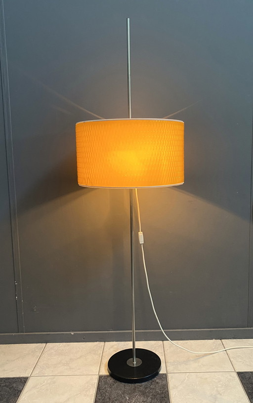 Gele vloerlamp van Viehweger 1960S