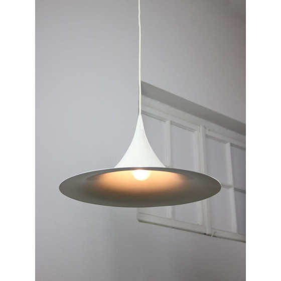 Image 1 of Vintage witte Trumpet hanglamp van Claus Bonderup en Torsten Thorup, Denemarken