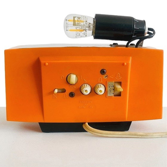 Image 1 of Vintage mid-century Metamec wekker oranje goud met lampje