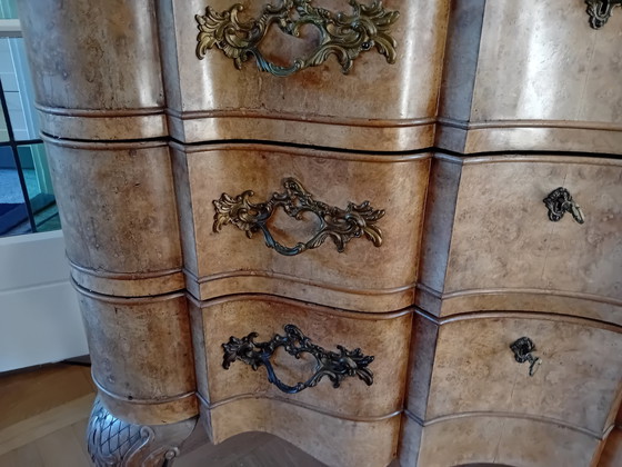 Image 1 of Antiek Dressoir Notenwortel, 3 Laden