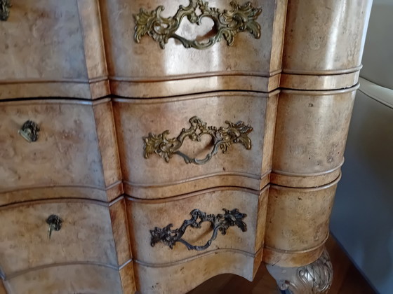 Image 1 of Antiek Dressoir Notenwortel, 3 Laden