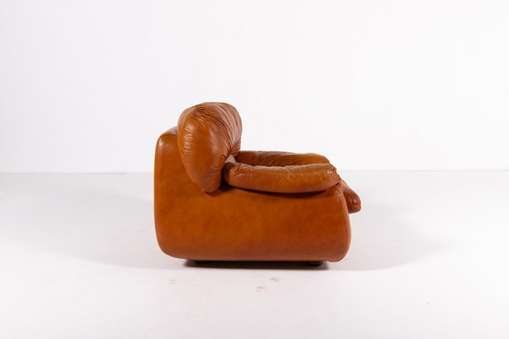 Image 1 of 1970'S Sculpturale Italiaanse moderne lounge fauteuil van Arcangelo Rossi